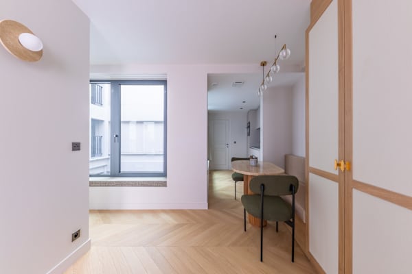 Opera - One Bedroom Terrace