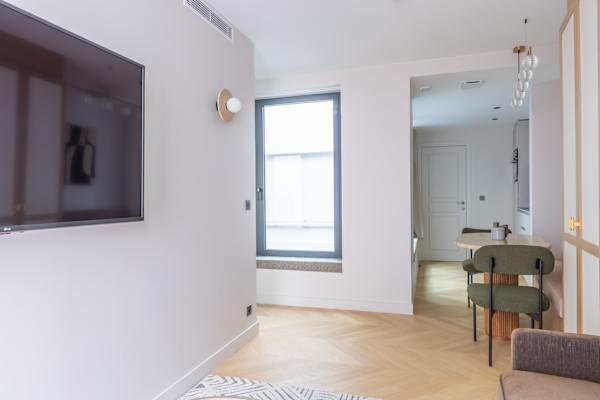 Opera - One Bedroom Terrace