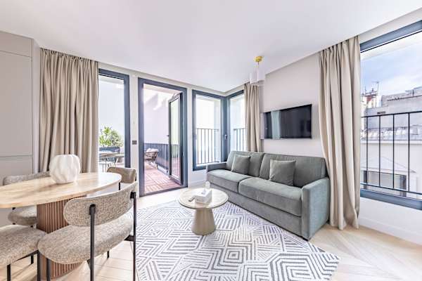 Opera - One Bedroom Terrace