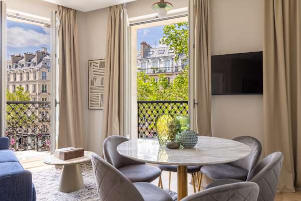 Marais - 2 Bedrooms in Paris