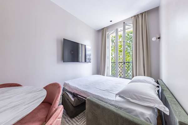 Marais - 2 Bedrooms in Paris