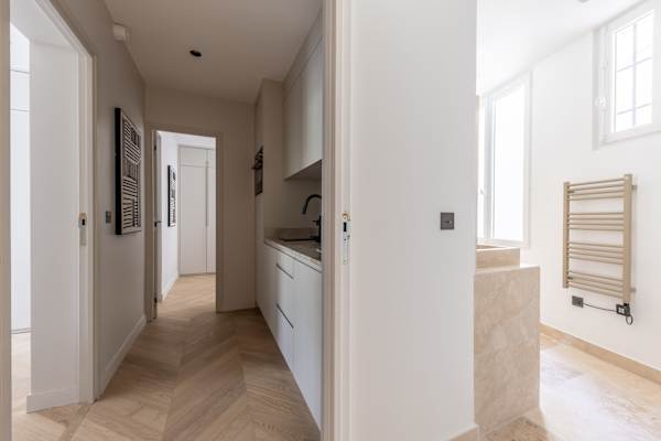 Marais - 2 Bedrooms in Paris