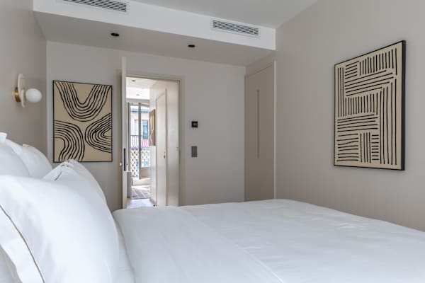 Marais - One Bedroom in Paris