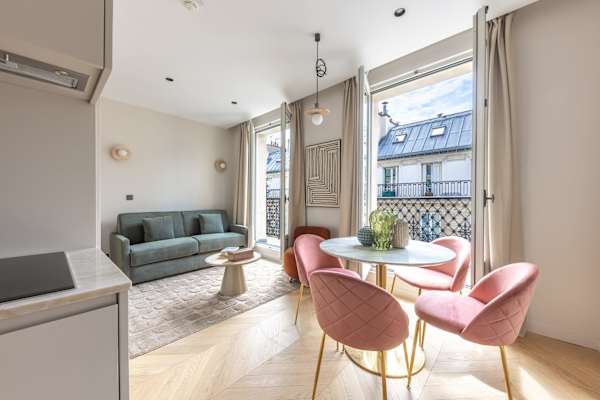 Marais - One Bedroom in Paris