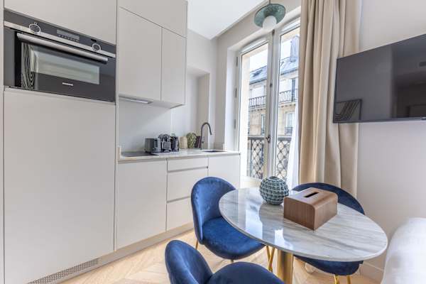 Marais - Studio for 3 in Paris