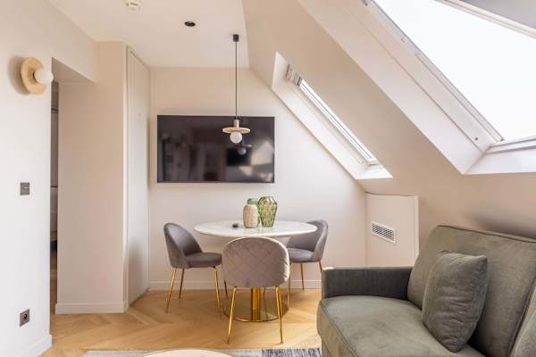 Marais - 2 Bedrooms in Paris