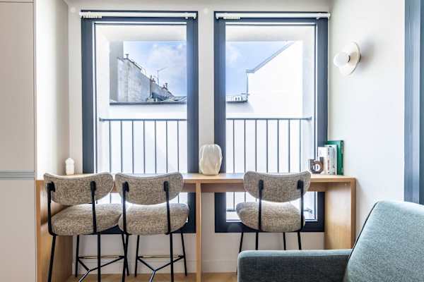 Opera - One Bedroom Balcony