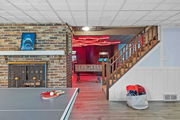 Manor on Terraview/Hot Tub/7br/ 7,200sqft