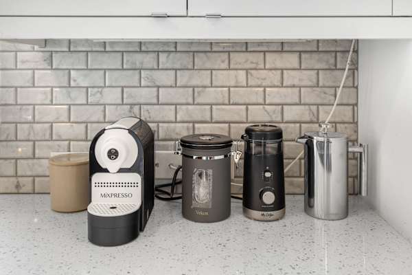 Make coffee your way—use the pod machine, grinder, or French press.