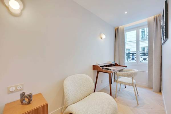 Madeleine Opéra - Fabulous Two Bedroom in Paris