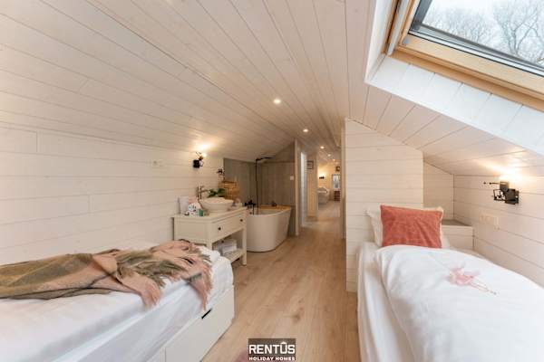 Villa Schorpioen - quiet location in Oostduinkerke