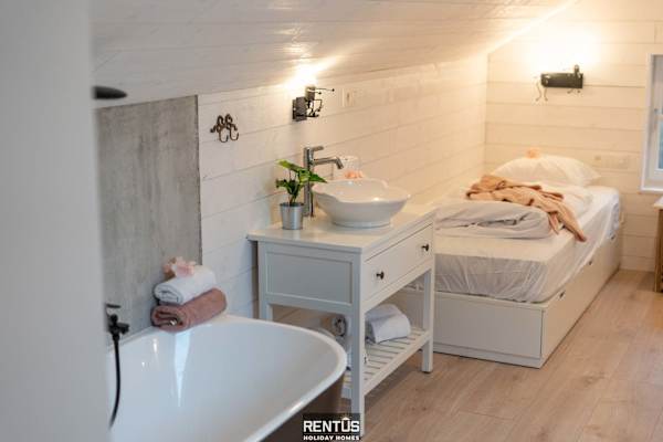 Villa Schorpioen - quiet location in Oostduinkerke