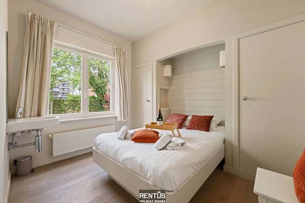 Kosea - charming home with large garden Koksijde