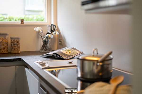 Kosea - charming home with large garden Koksijde