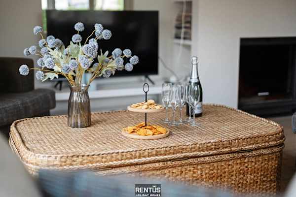 Kosea - charming home with large garden Koksijde