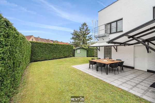 Coppietershof-home with garden in historic Bruges