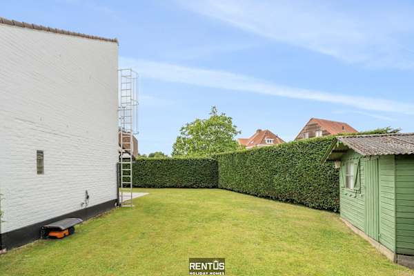 Coppietershof-home with garden in historic Bruges