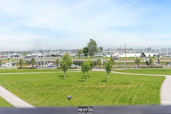 Seange - with beautiful view and many facilities