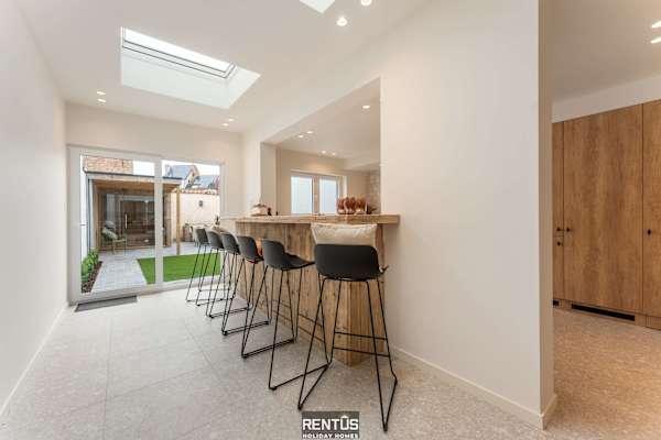 Casa Diva – renovated house for 12 in Blankenberge