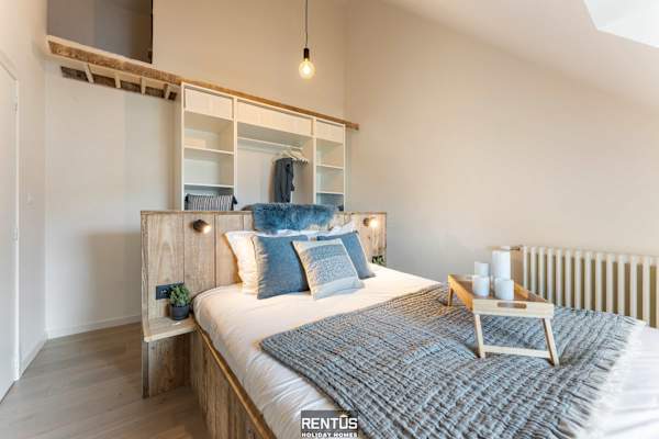Casa Diva – renovated house for 12 in Blankenberge