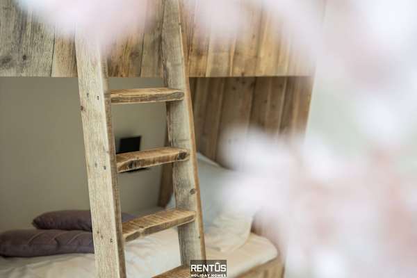 Casa Diva – renovated house for 12 in Blankenberge