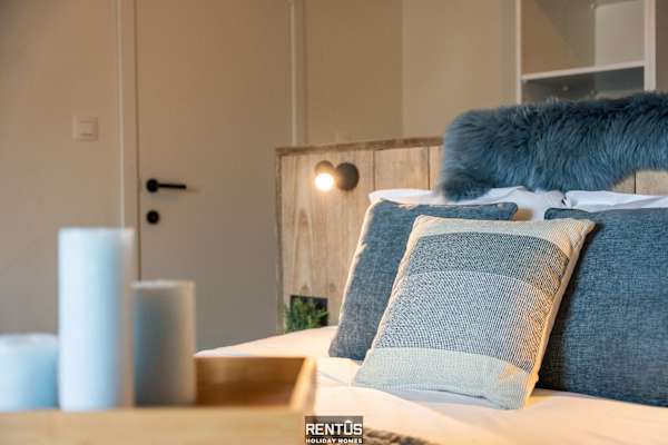 Casa Diva – renovated house for 12 in Blankenberge