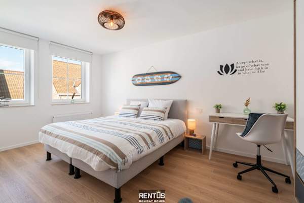 Villa Mater Maris - with large garden and garage