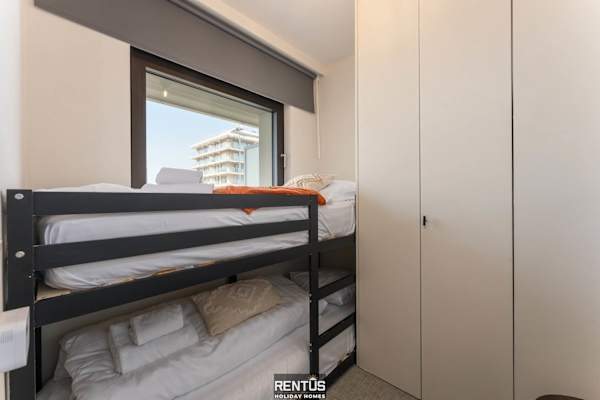 Suite C - apartment with sea view De Panne
