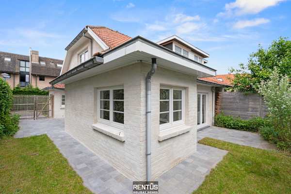 Villa Sandsfoot – fisherman's cottage in Koksijde