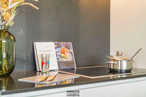 Orion View-brand new apartment with swimming pool