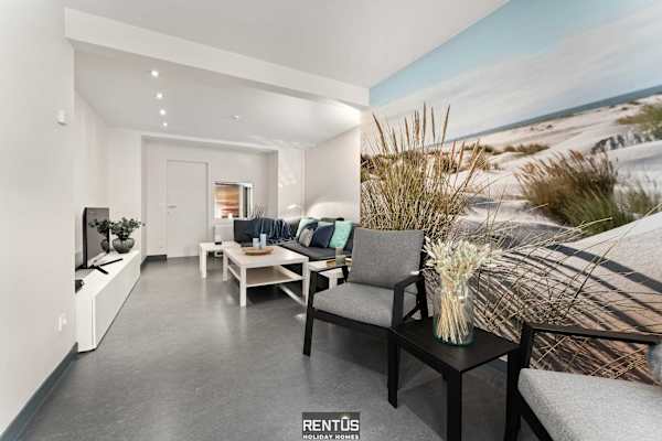 Sasea - ground floor apartment with garden