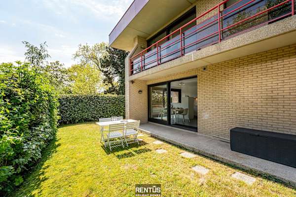 Sasea - ground floor apartment with garden