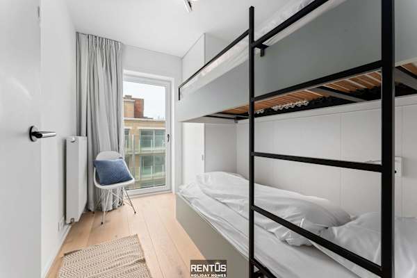 Seaflow-holiday apartment with frontal sea view
