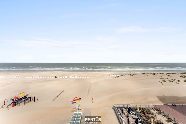 Seaflow-holiday apartment with frontal sea view