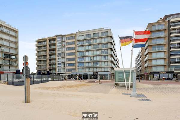 Seaflow-holiday apartment with frontal sea view