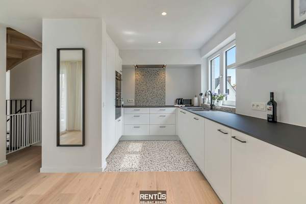 Anno 2021 - renovated villa 150m from the beach