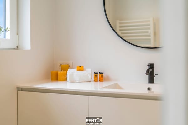 Anno 2021 - renovated villa 150m from the beach