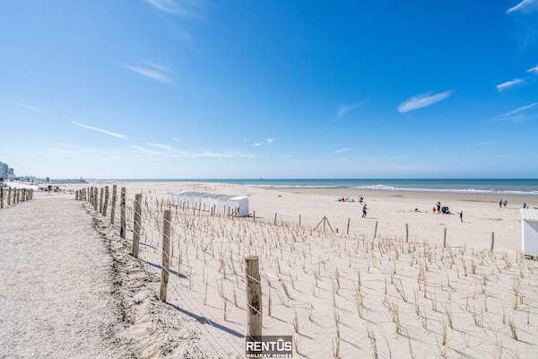 Seanita - sea view apartment in Westende