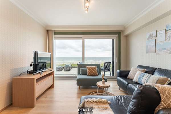 Seanita - sea view apartment in Westende