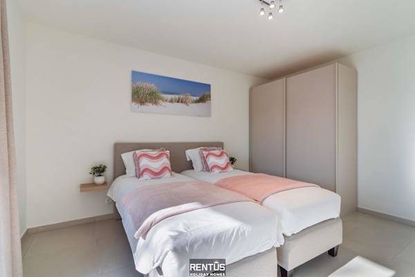 Thyline One - new spacious apartment for 8 persons
