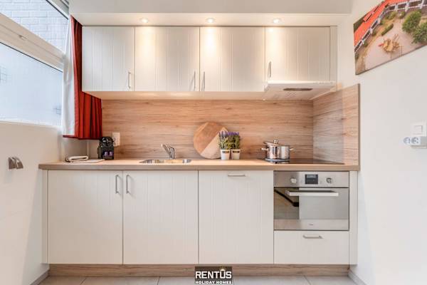 Dunewave-spacious house for 8 persons in Westende