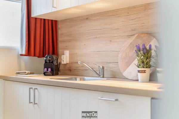 Dunewave-spacious house for 8 persons in Westende