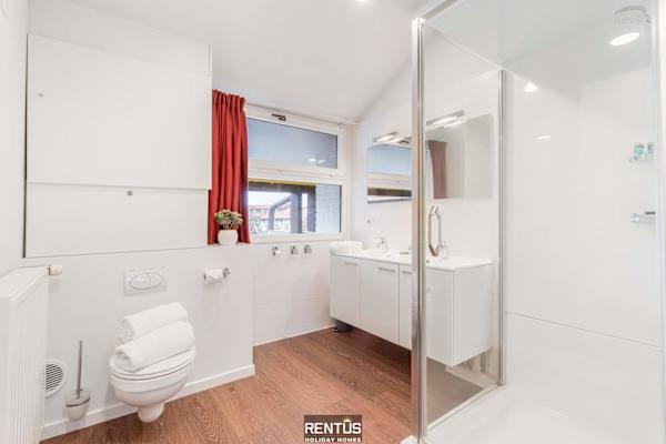Dunewave-spacious house for 8 persons in Westende