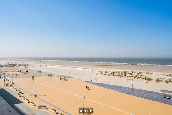 Seacarl - stunning apartment with frontal sea view