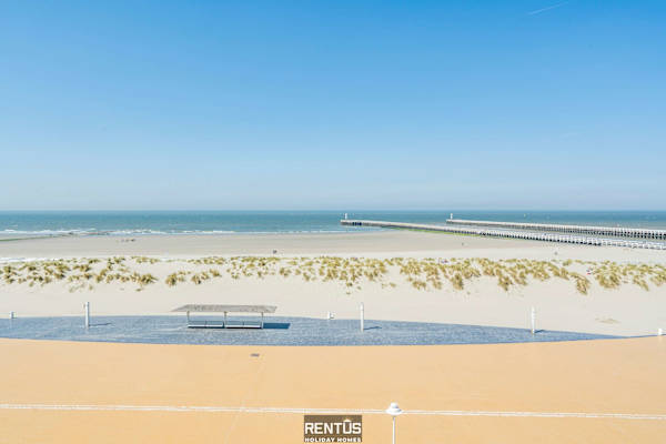 Seacarl - stunning apartment with frontal sea view