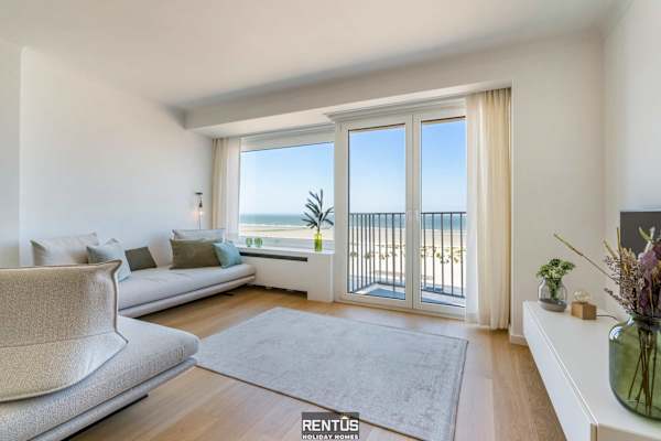 Seacarl - stunning apartment with frontal sea view