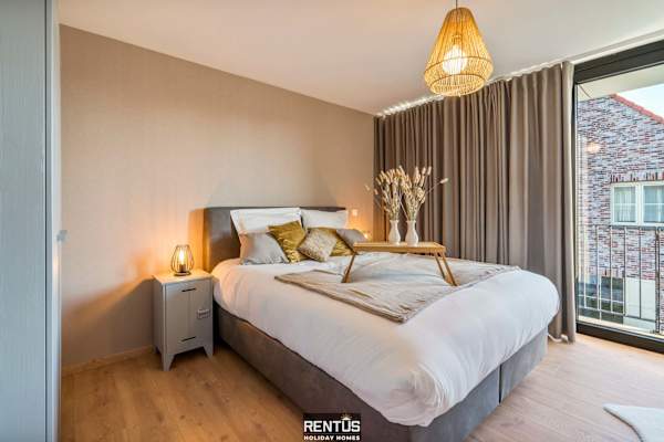 Villa Sailing-large luxury house in quiet location