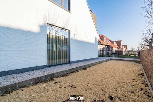 Villa Sailing-large luxury house in quiet location
