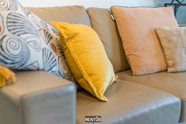 Sealbird-apartment with wonderful spacious terrace
