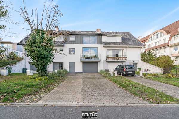 Villa Pippa - house on a short walk from the beach